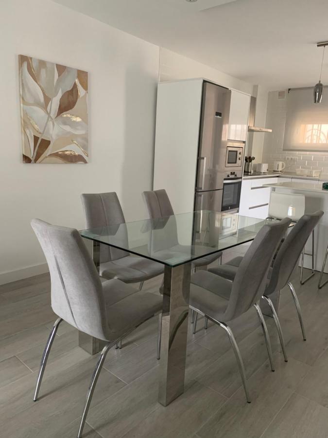 Tulipanes Benalmadena - Parking Privado Daire Dış mekan fotoğraf