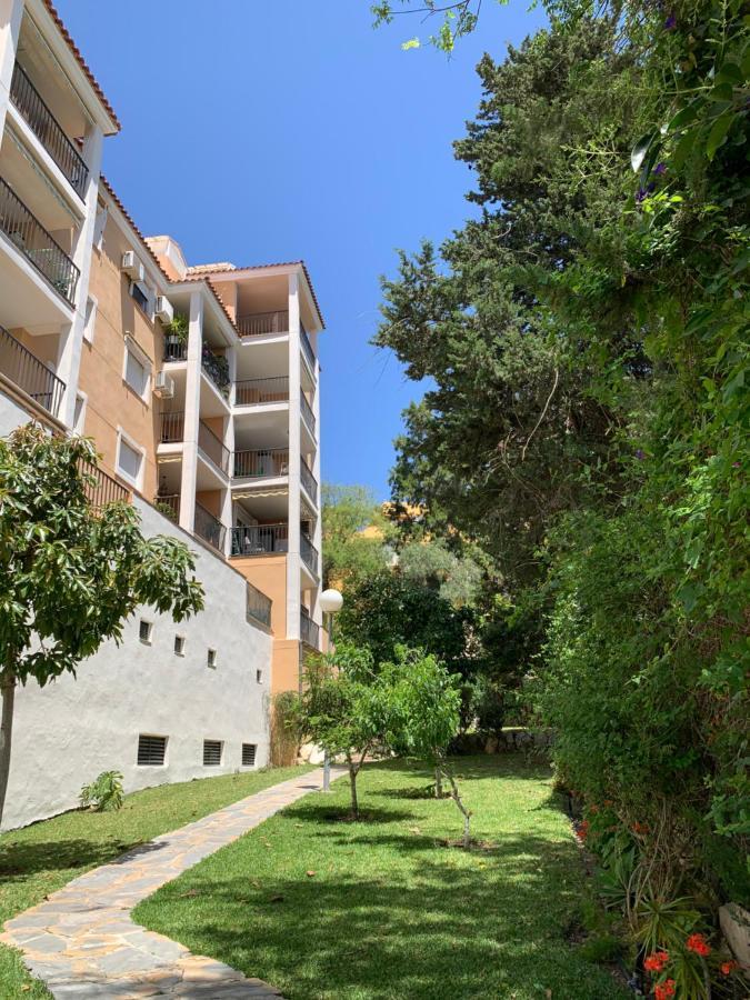 Tulipanes Benalmadena - Parking Privado Daire Dış mekan fotoğraf